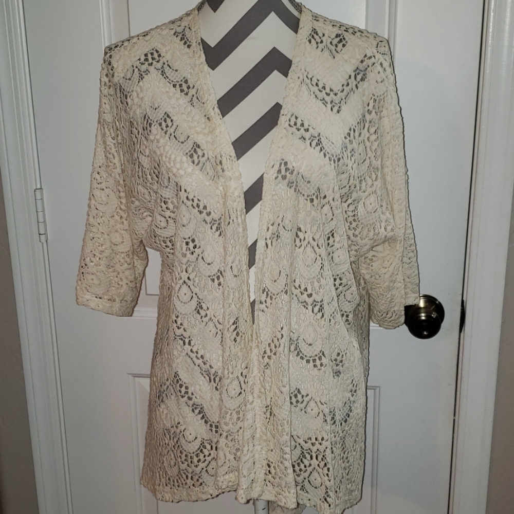 Lularoe Lindsay Kimono